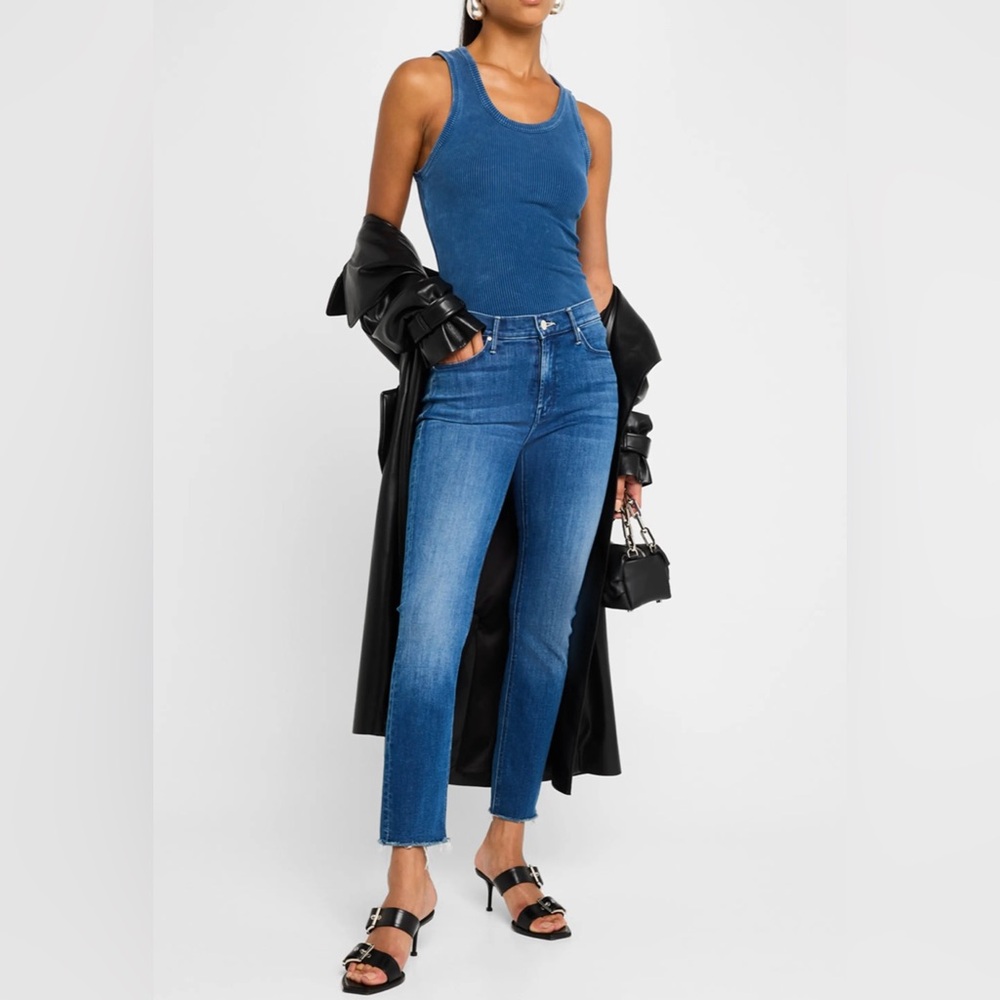 The mid-rise dazzler ankle fray jeans